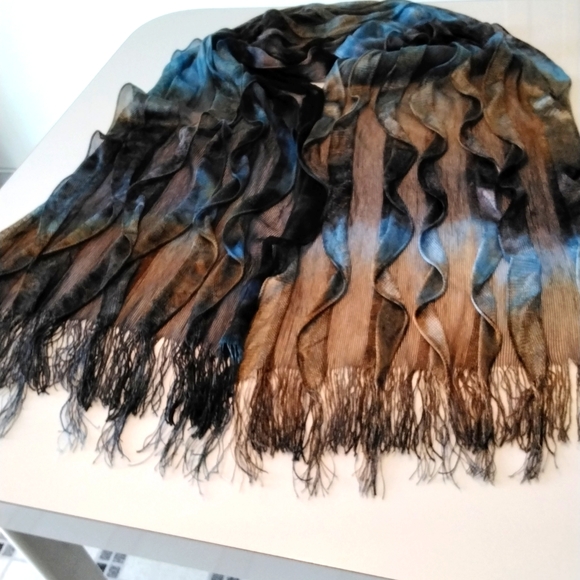 Ladies multi-coloured infinity scarf - Picture 4 of 7